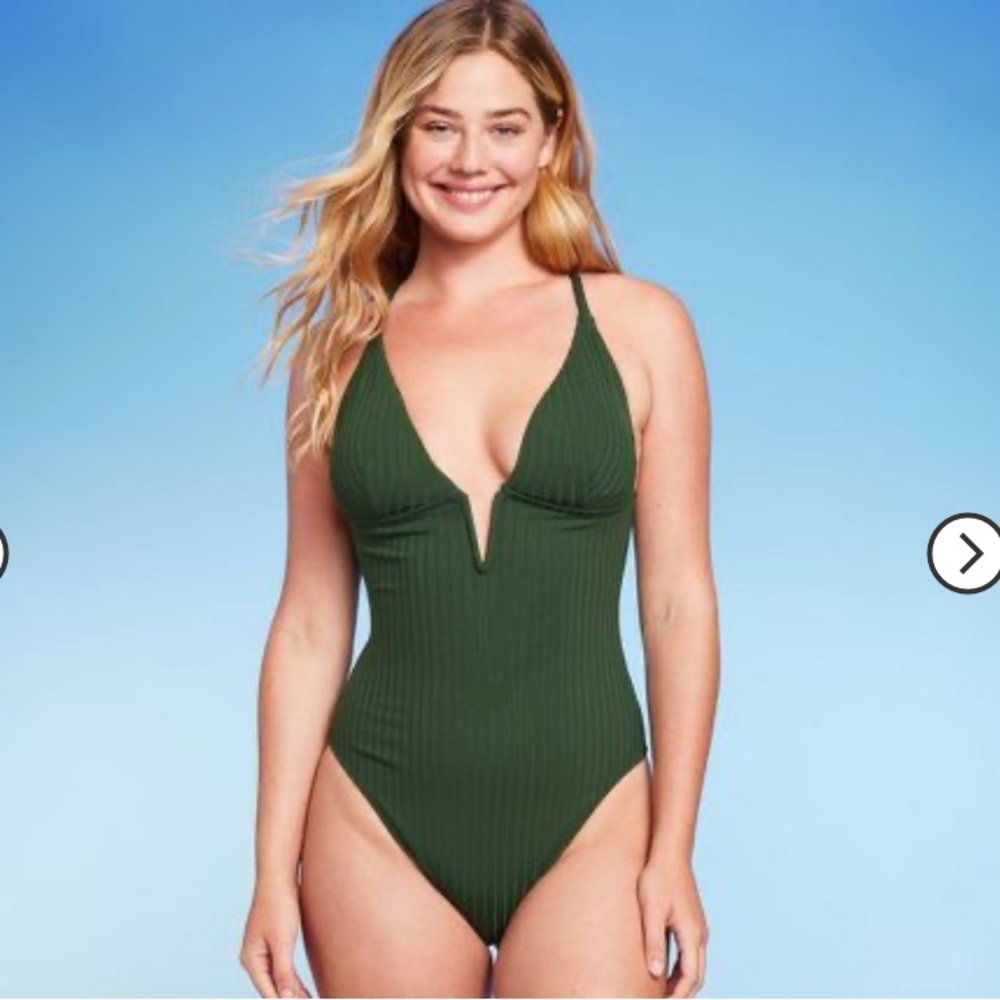 NWT Shade & Shore swimsuit